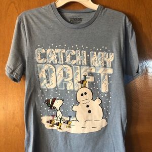 Men’s Medium Graphic Peanuts snoopy Woodstock short sleeve T-shirt